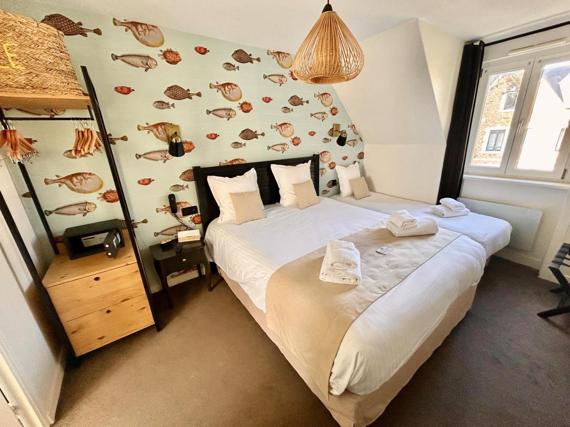Les Charmettes Hotell Saint-Malo Exteriör bild