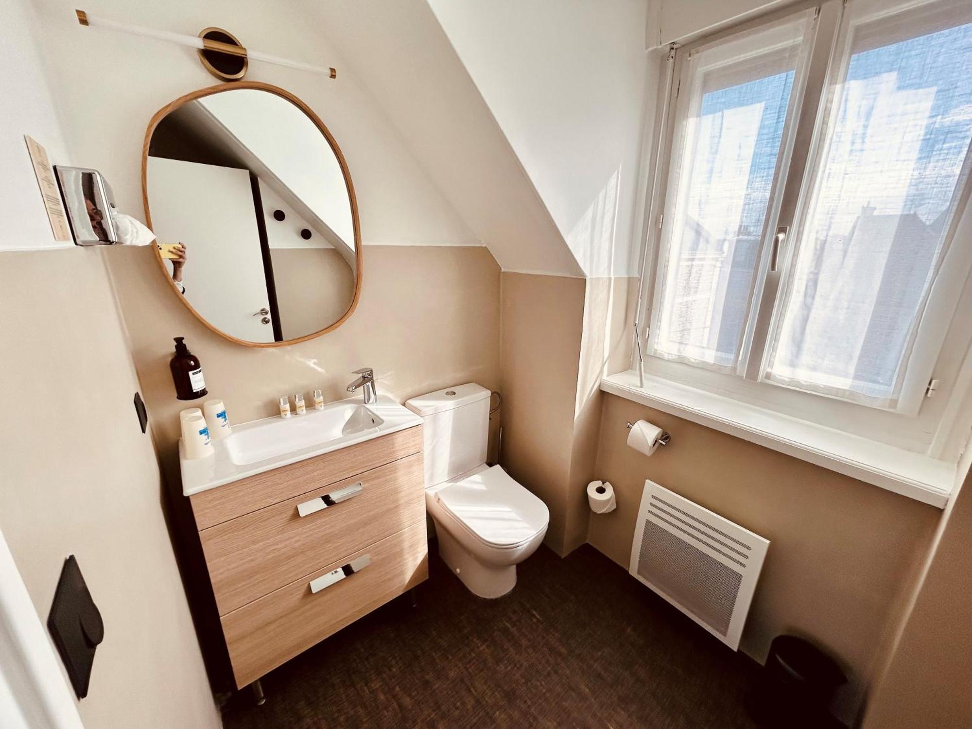 Les Charmettes Hotell Saint-Malo Exteriör bild